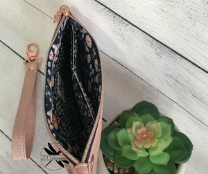 FREE Shazzy Wristlet 2.0 PDF Pattern