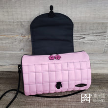 Load image into Gallery viewer, Quilted Hortensia Barrel Bag PDF Pattern

