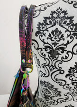 Load image into Gallery viewer, Traudy Triangular Shoulder Bag PDF Pattern

