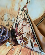 Load image into Gallery viewer, Traudy Triangular Shoulder Bag PDF Pattern
