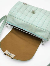 Load image into Gallery viewer, Quilted Hortensia Barrel Bag PDF Pattern

