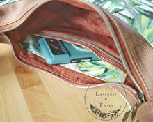 Load image into Gallery viewer, Quilted Alice Shoulder Bag PDF Pattern

