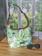 Load image into Gallery viewer, Quilted Alice Shoulder Bag PDF Pattern
