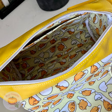 Load image into Gallery viewer, Quilted Hortensia Barrel Bag PDF Pattern
