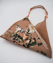 Load image into Gallery viewer, Traudy Triangular Shoulder Bag PDF Pattern
