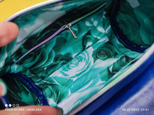 Load image into Gallery viewer, Quilted Hortensia Barrel Bag PDF Pattern
