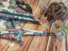 Load image into Gallery viewer, Traudy Triangular Shoulder Bag PDF Pattern
