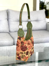 Load image into Gallery viewer, Quilted Alice Shoulder Bag PDF Pattern
