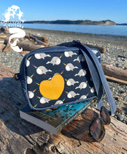 Load image into Gallery viewer, Catalina Cross-Body Sling PDF Pattern
