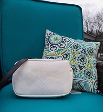 Load image into Gallery viewer, Catalina Cross-Body Sling PDF Pattern
